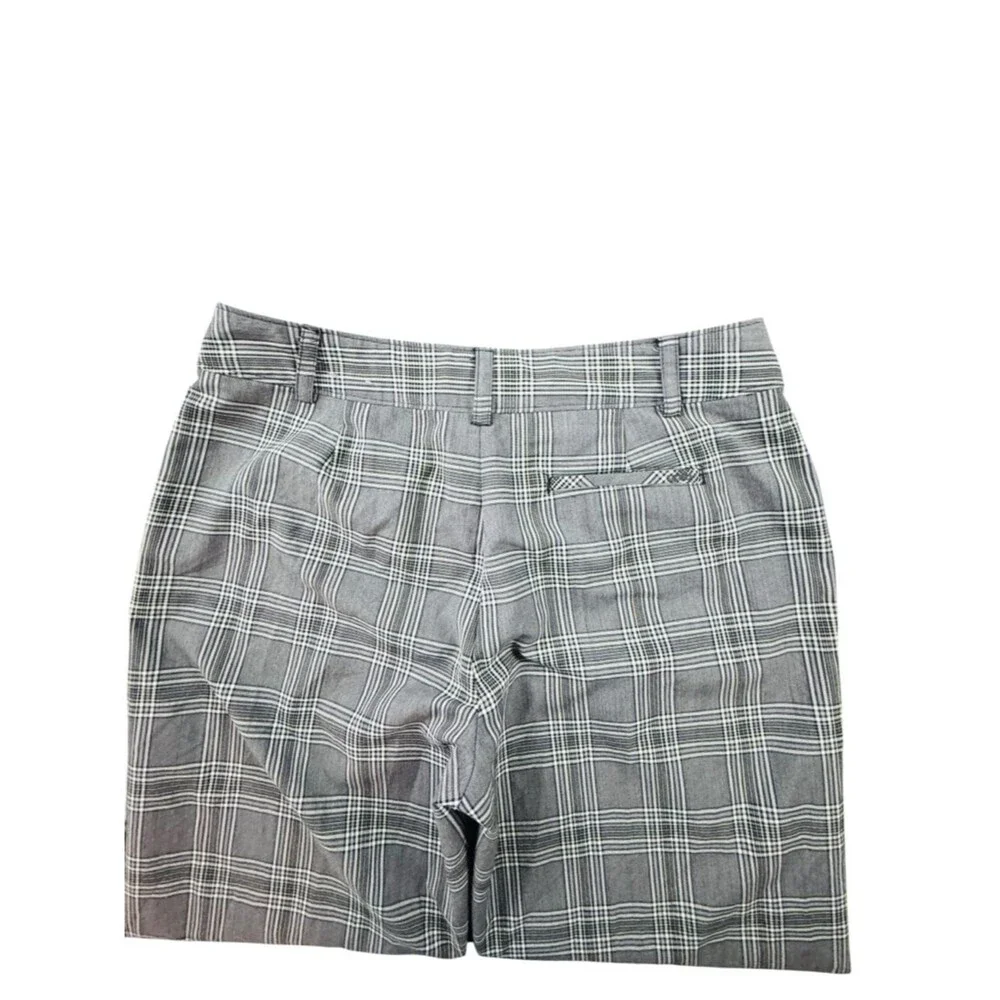 IZOD XFG Plaid Golf Pants Women's 10 Gray White Stretch Ankle Preppy Golfcore